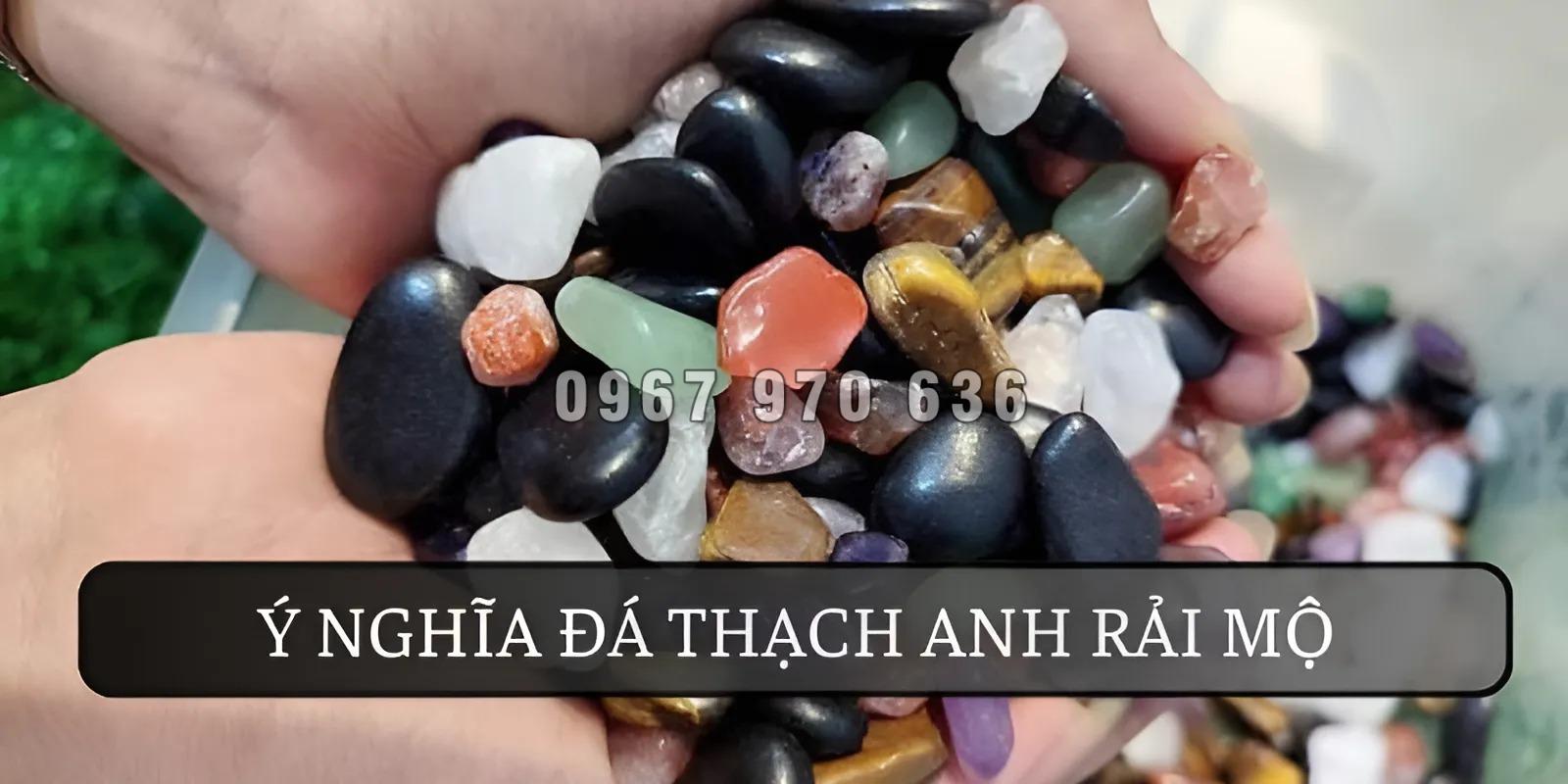 ý nghĩa đá thạch anh rải mộ